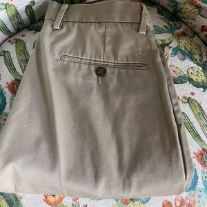 Men’s Dockers khaki dress pants
